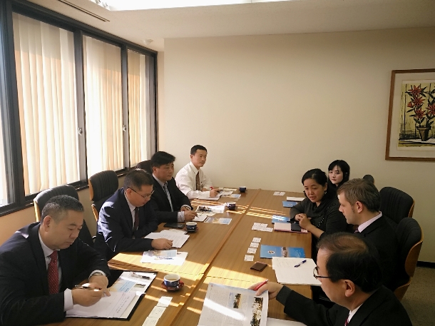 1513324752512207.jpg 圖1與大阪學院大學會談1.jpg